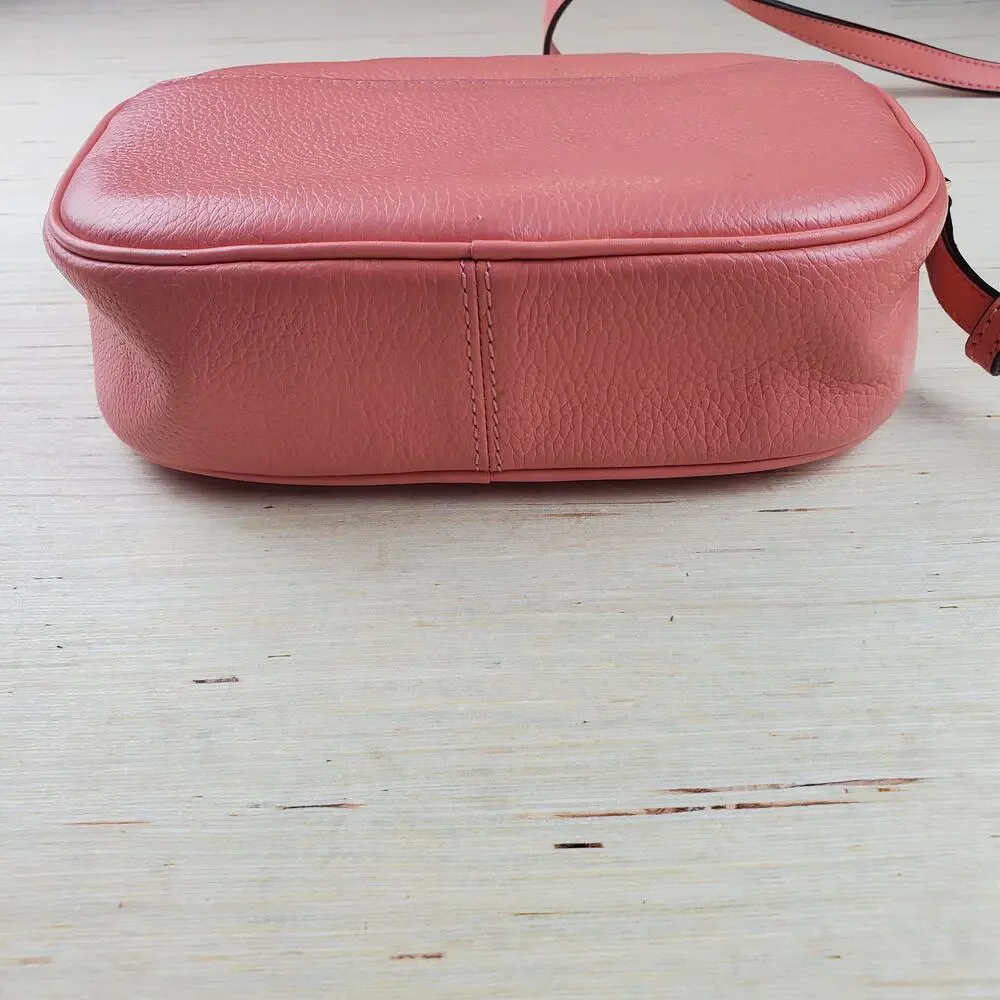 MICHAEL KORS |  Jet Set |  Sherbet |  Medium Embossed Leather  |  Crossbody  Bag